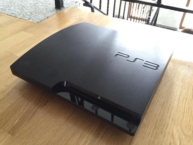 PS3 320GB Slim