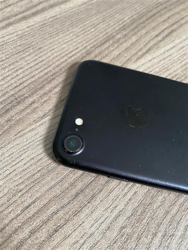 iphone-7-CE-