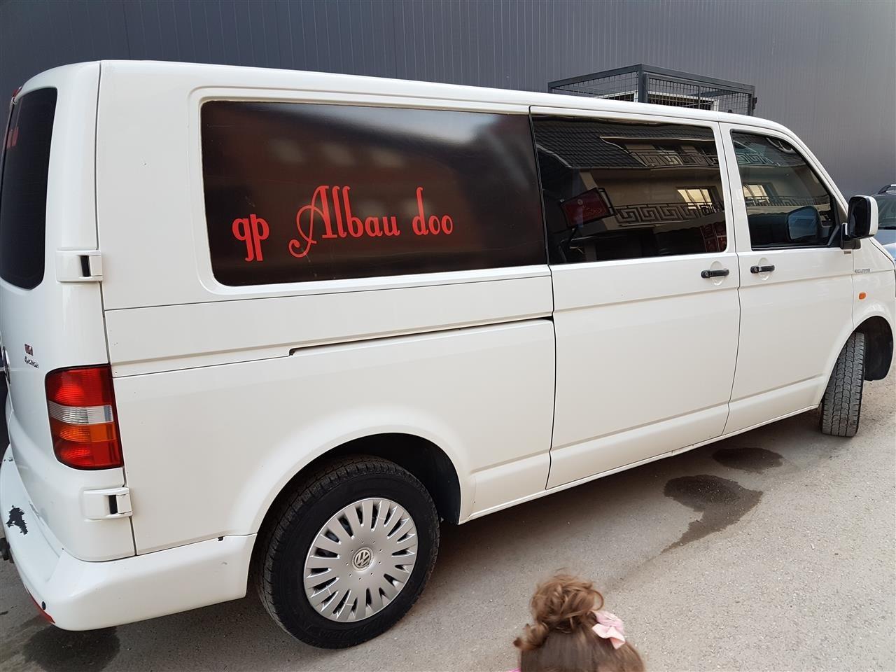 VW-T5-Transporter