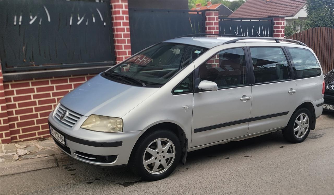 Shes-veturën-vw-sharan-1-9TDI--2003--115PS-85kw---automatik