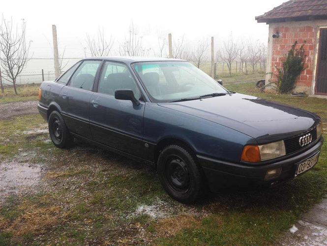 Audi 80