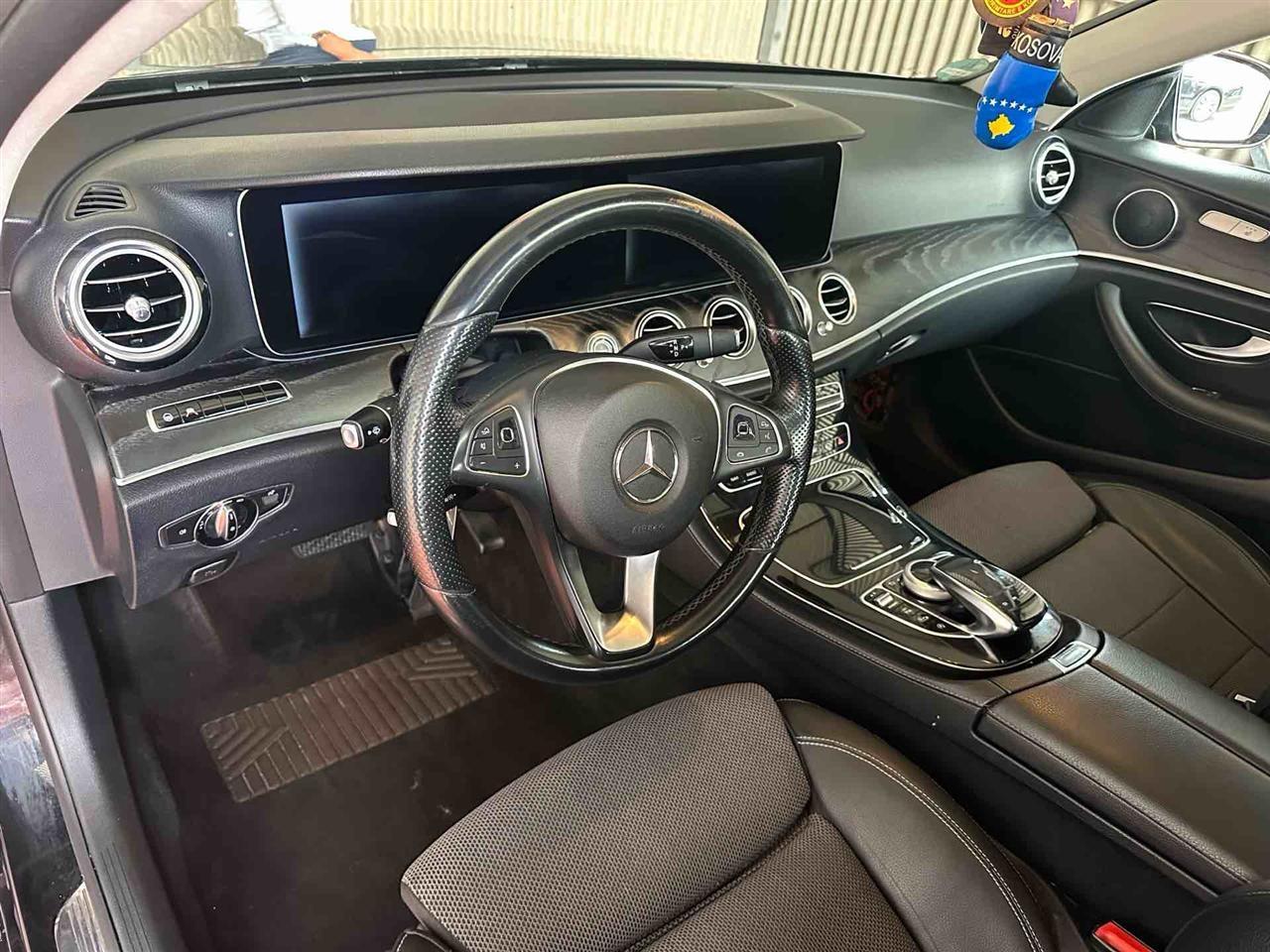 MERCEDES---BENZ--E350-4-MATİC