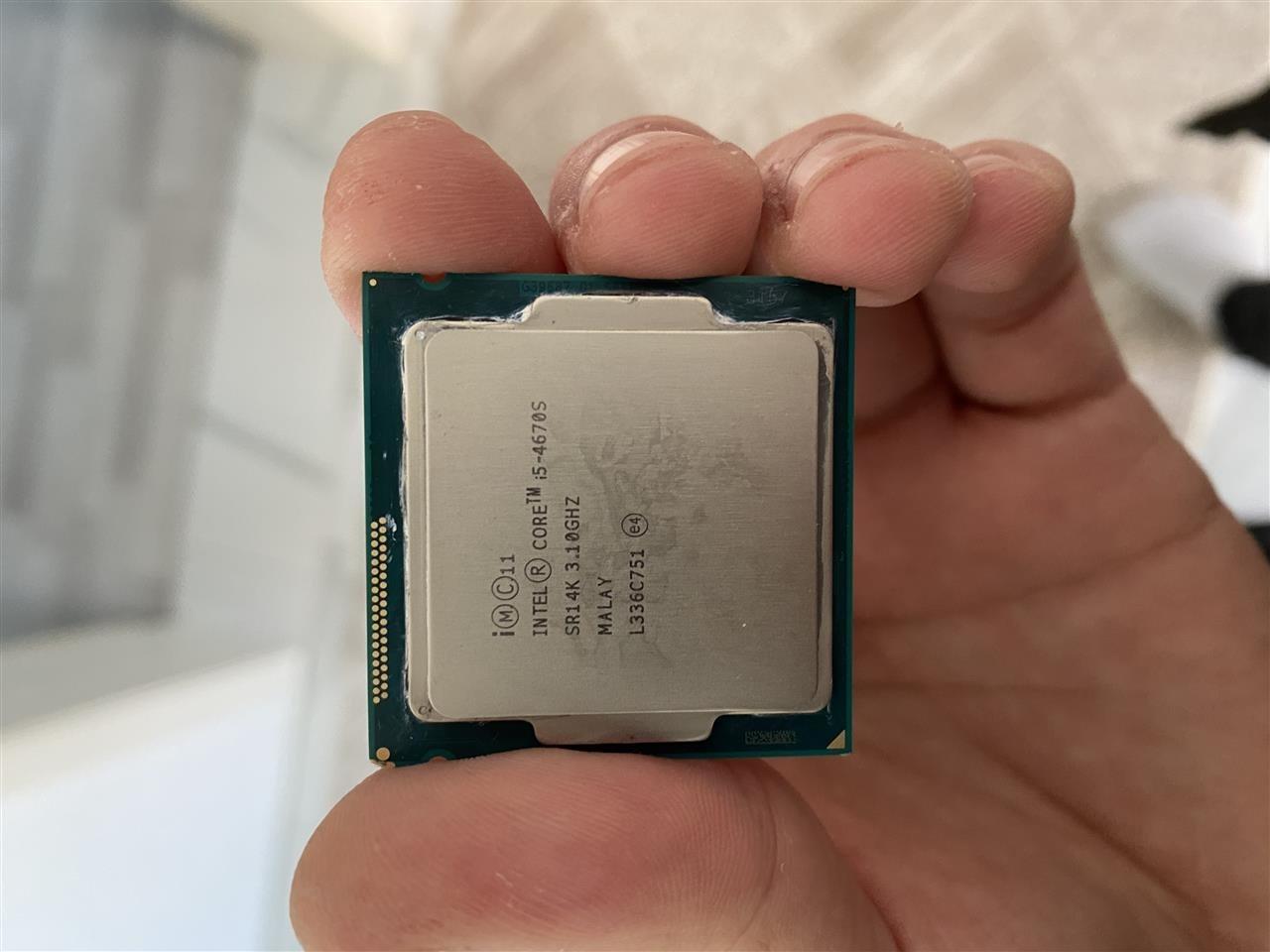Intel--Core--i5-4670S-Processor