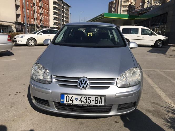 GOLF 5