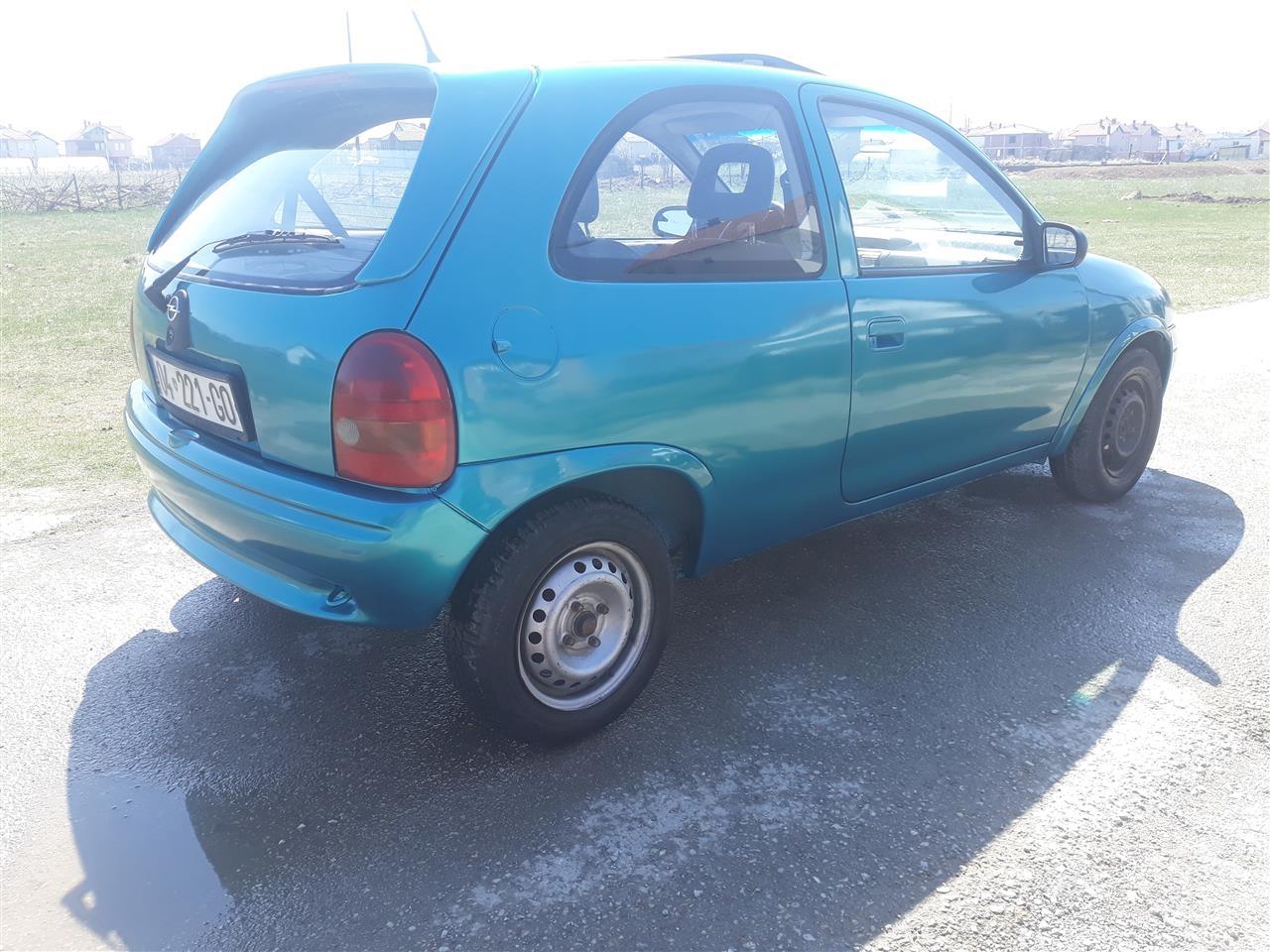 E-shitur
