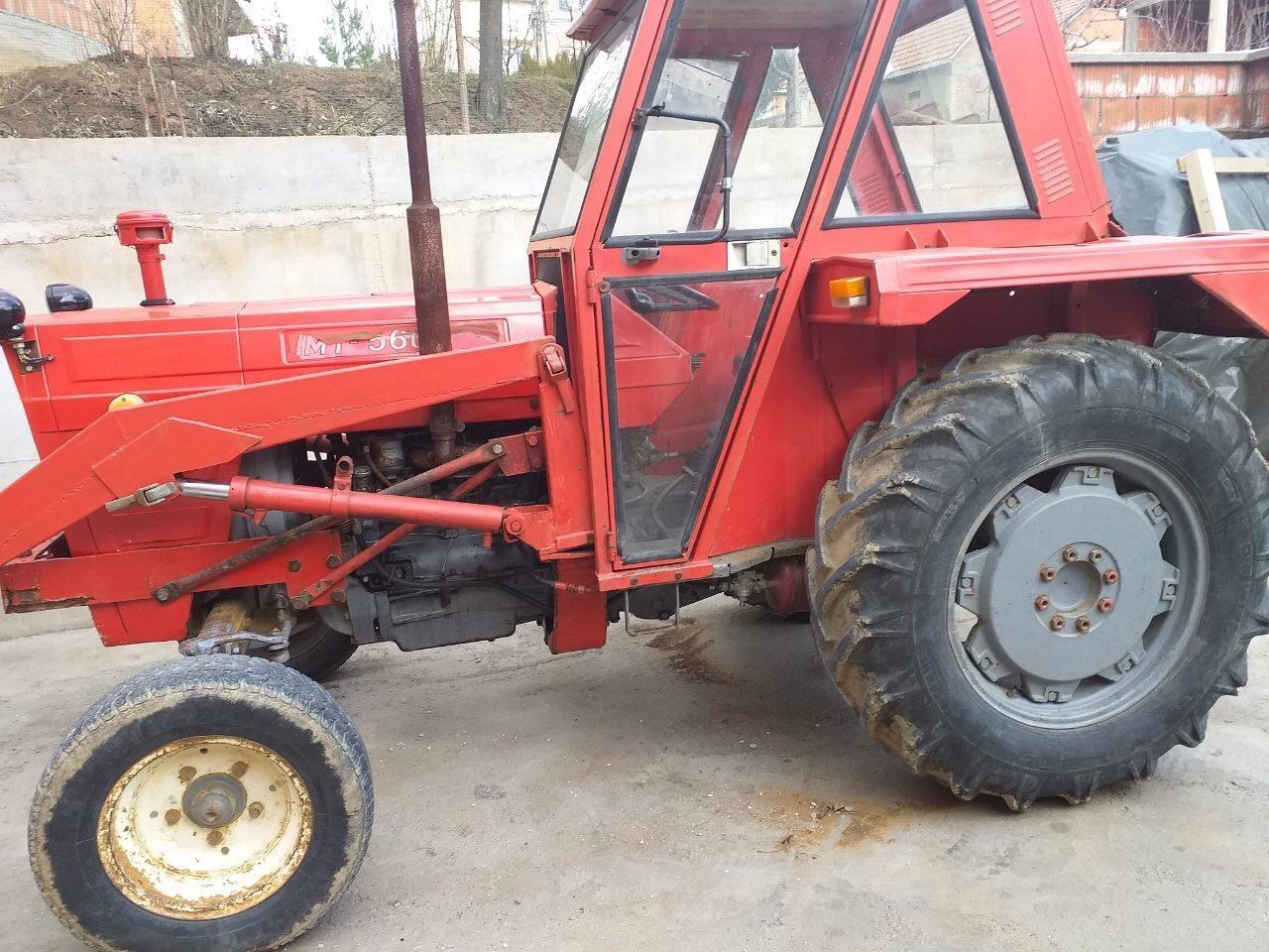 Traktor