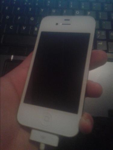 iPhone 4s 