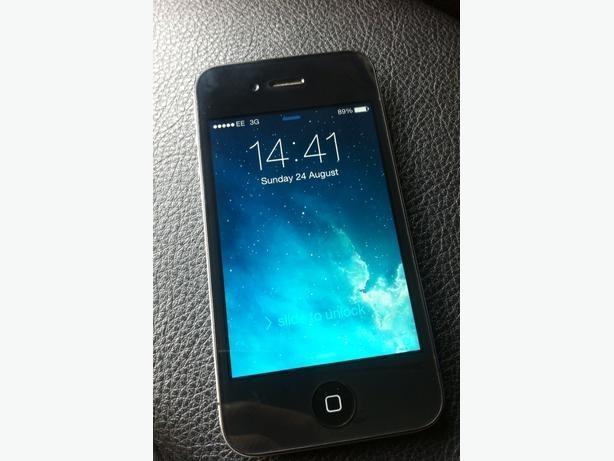 Shes Iphone 4 