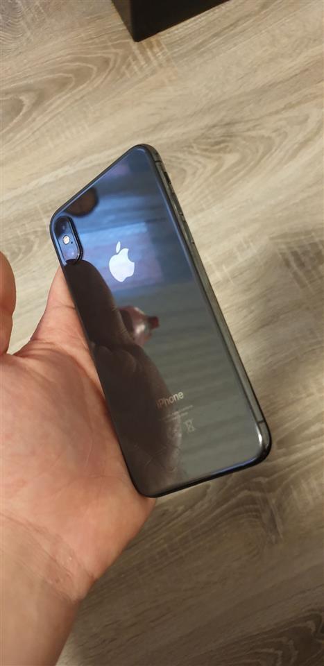 iPhone-Xs---64GB