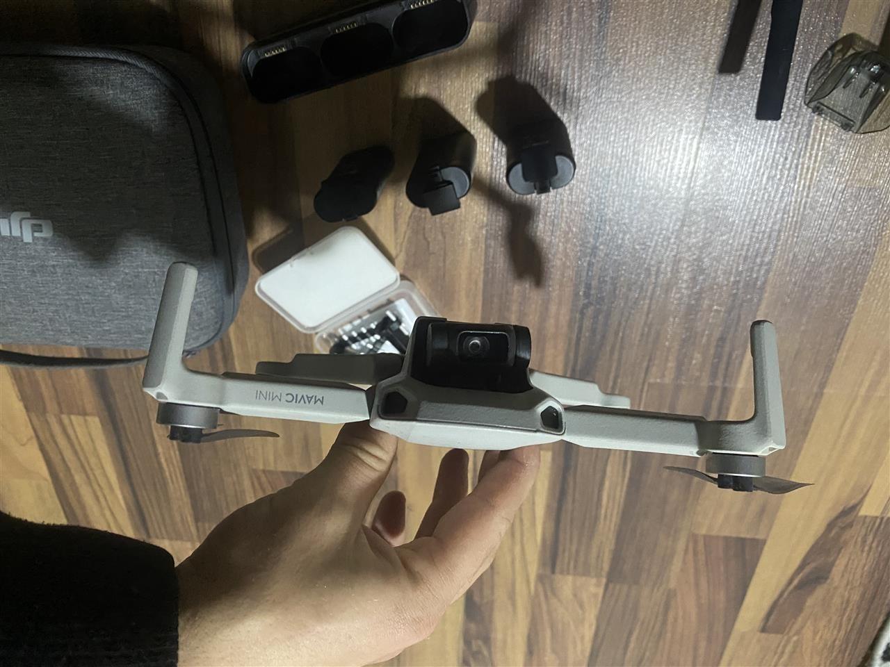 dron-dji-mavic-mini-