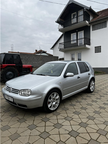 Golf 4
