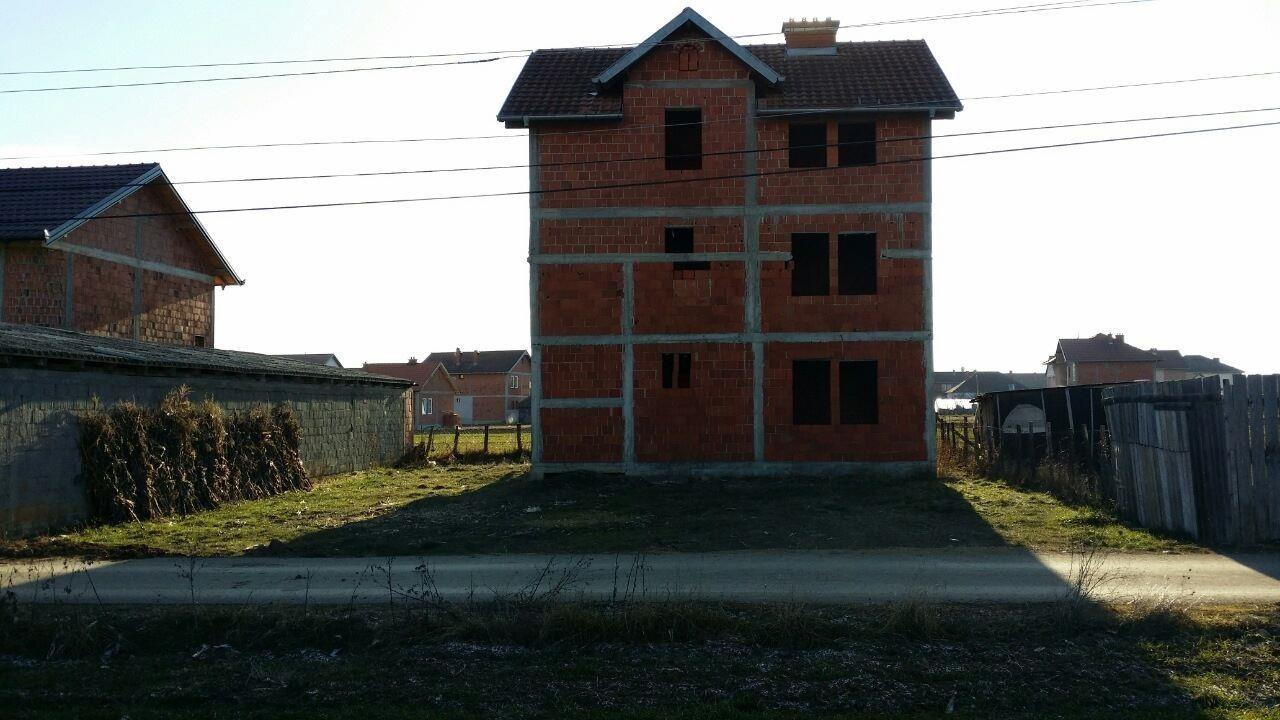 Shtepia-ne-Podujev