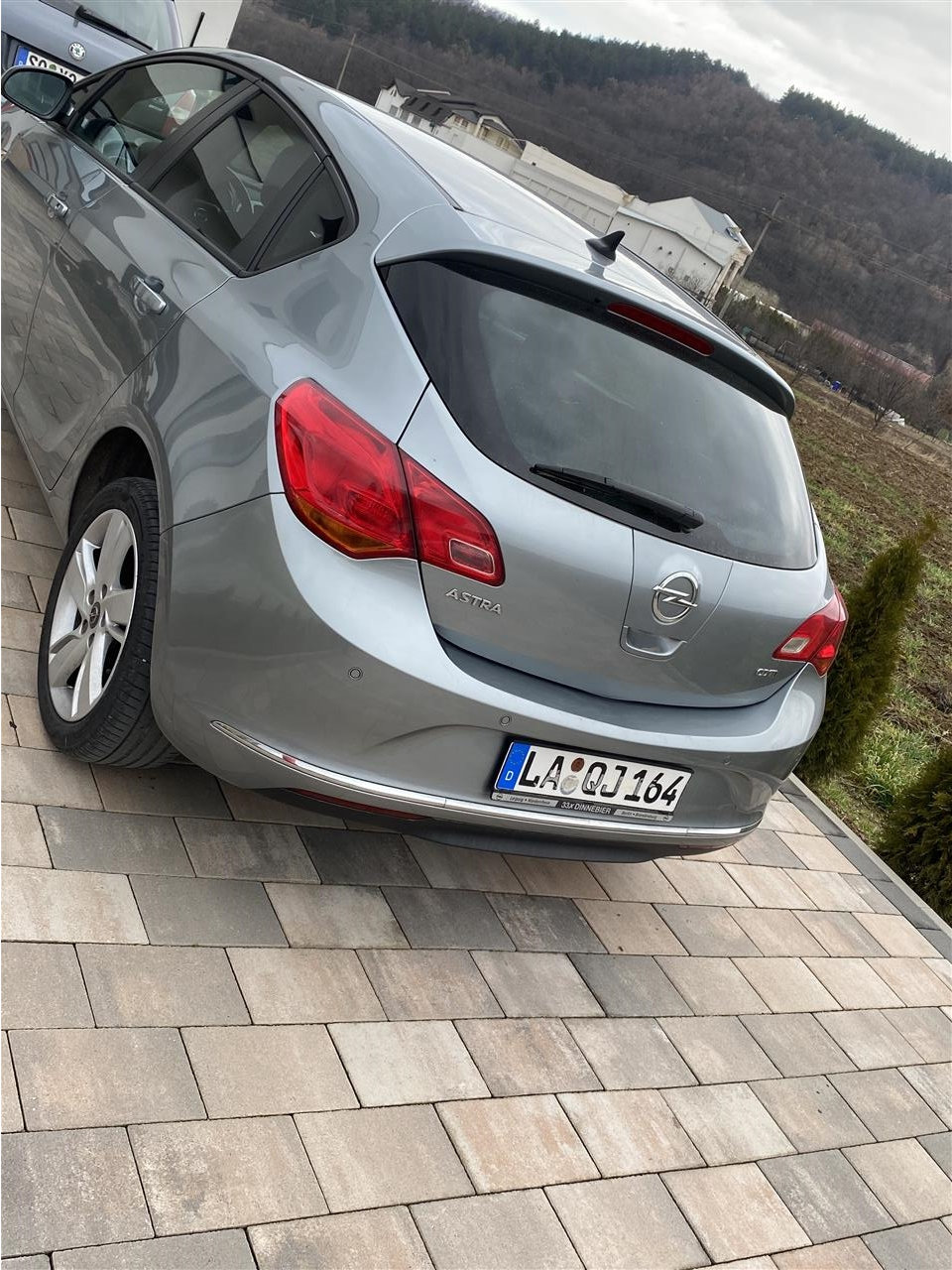 opel-astra