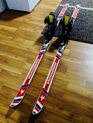 SKIJA