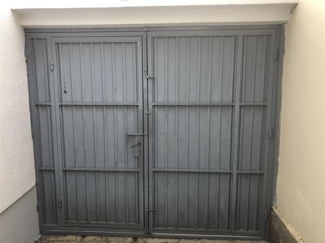 Dyer te oborrit