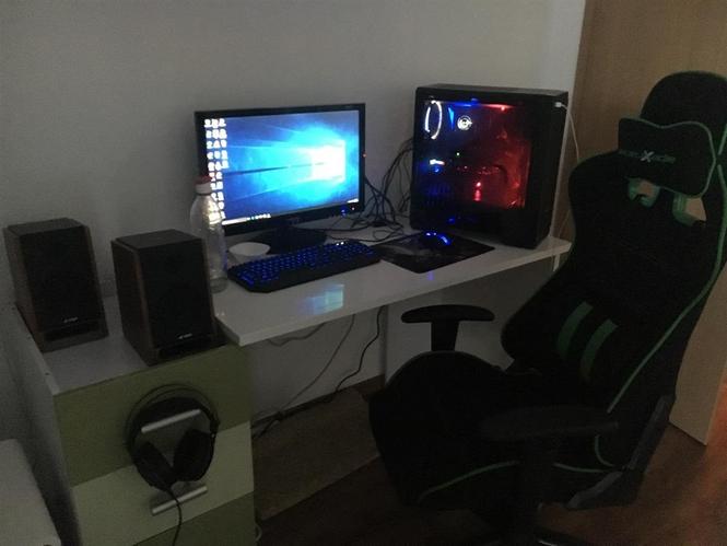 GAMING SETUP 