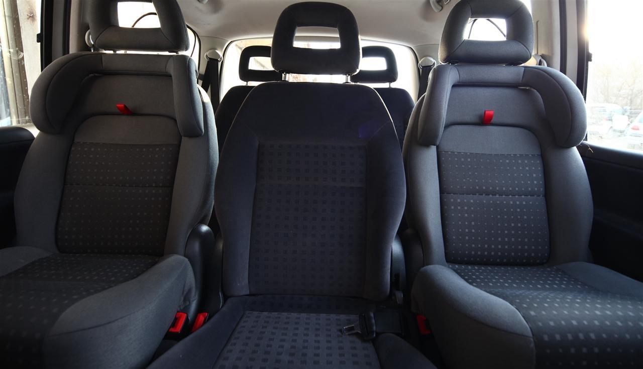 Shes-veturën-vw-sharan-1-9TDI--2003--115PS-85kw---automatik
