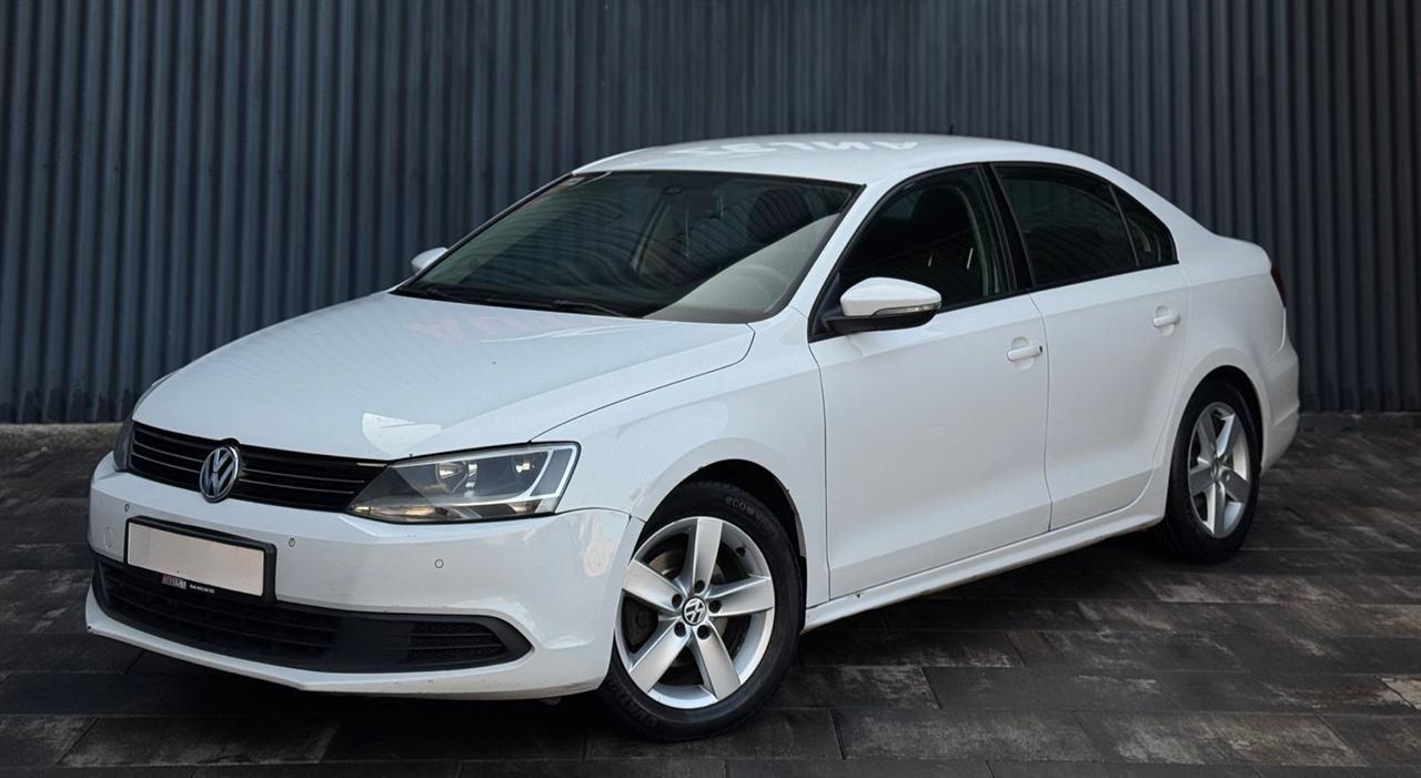 VOLKSWAGEN-JETTA-1-6-TD-I----MUNDESI-NDRRIMI