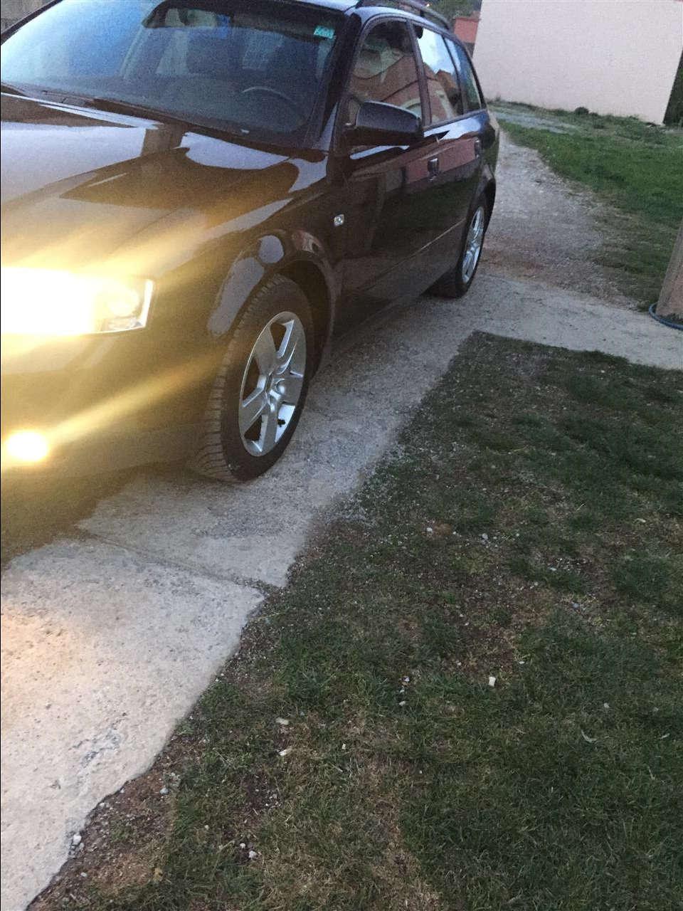 Audi-A4-