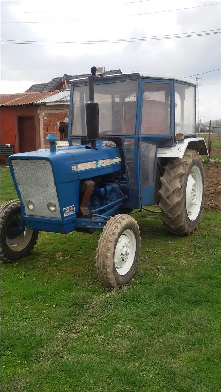 Ford-2000
