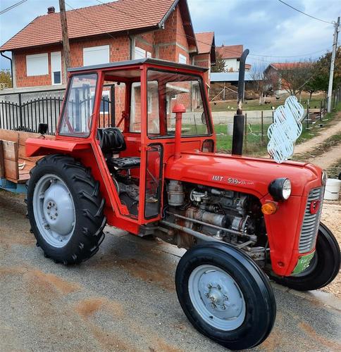 Traktor 539 