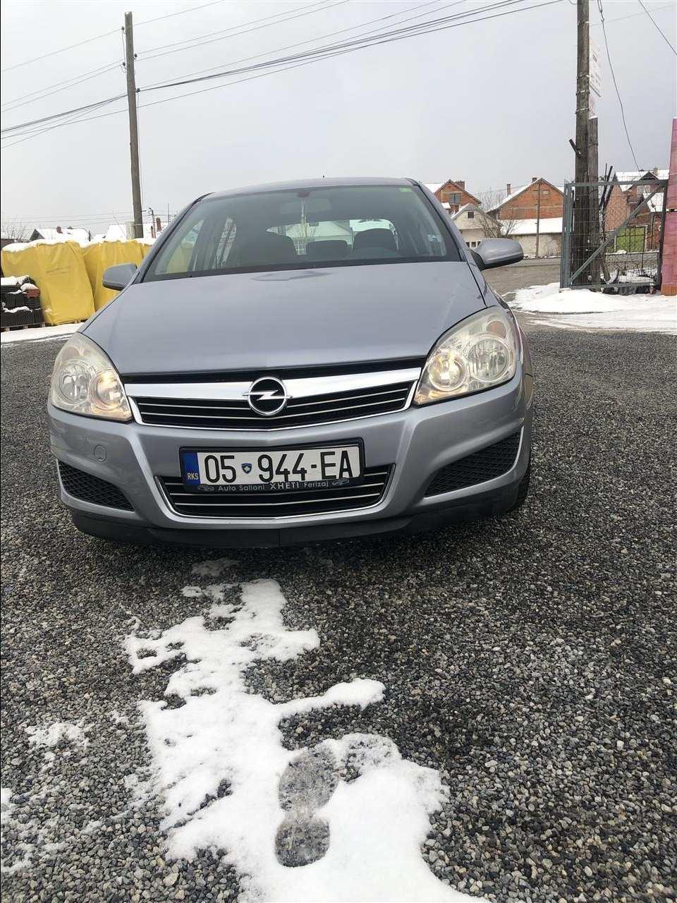 Opel-Astra-