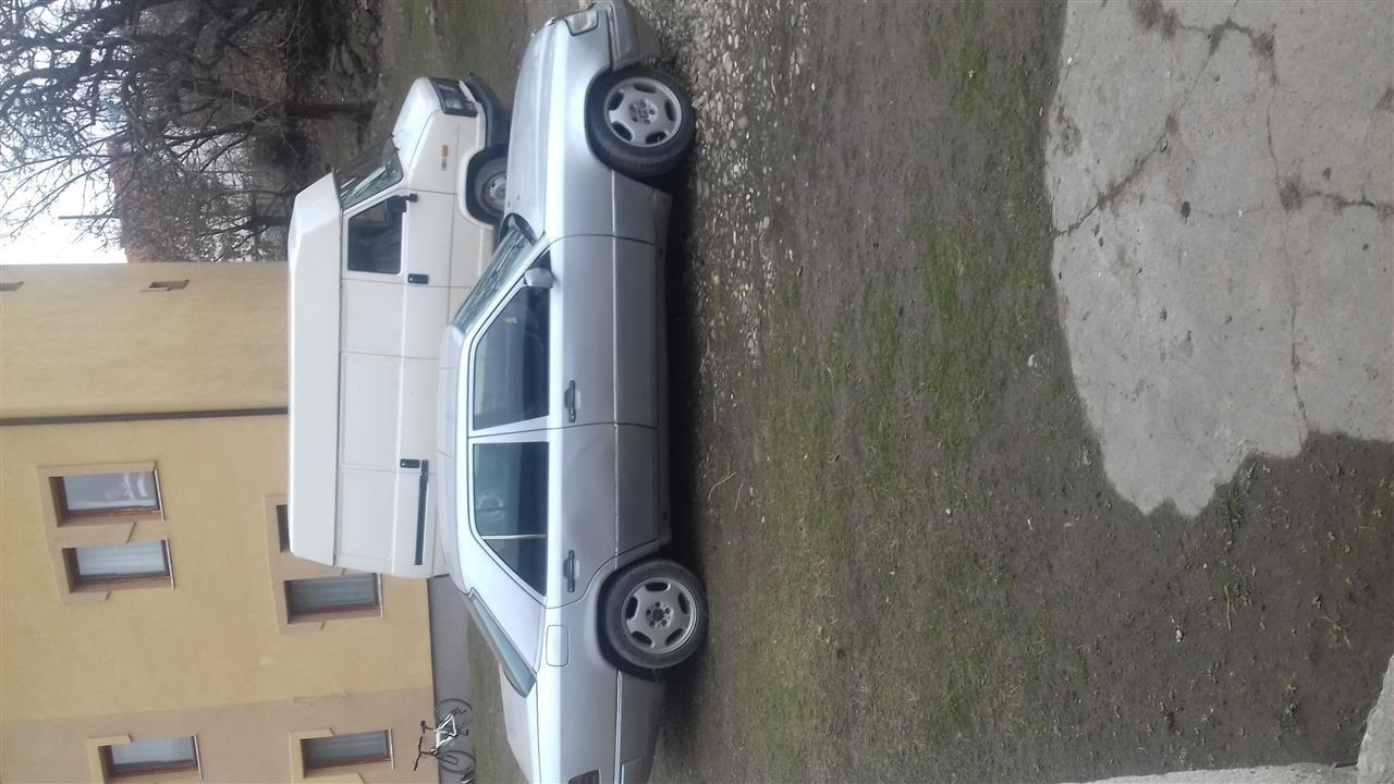 Shitet-Mercedes