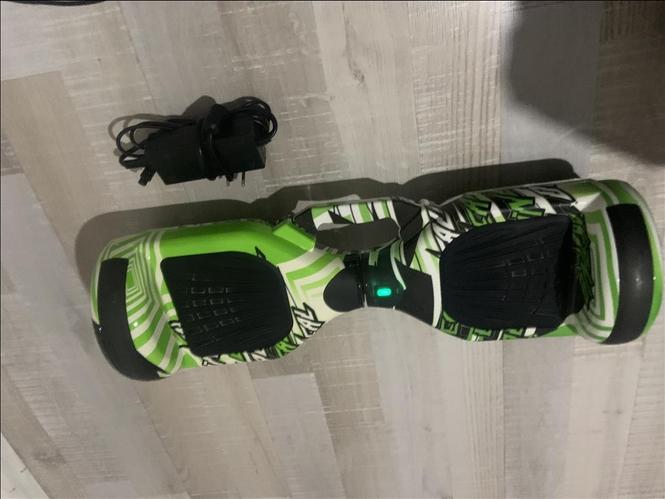 shes Hoverboard 