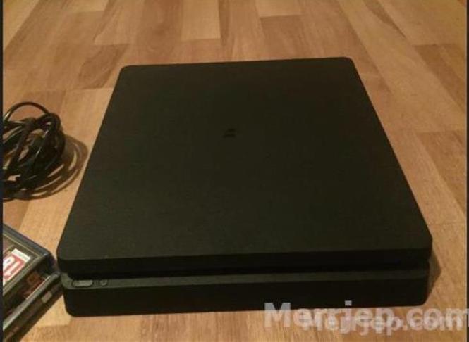 Ps4slim 