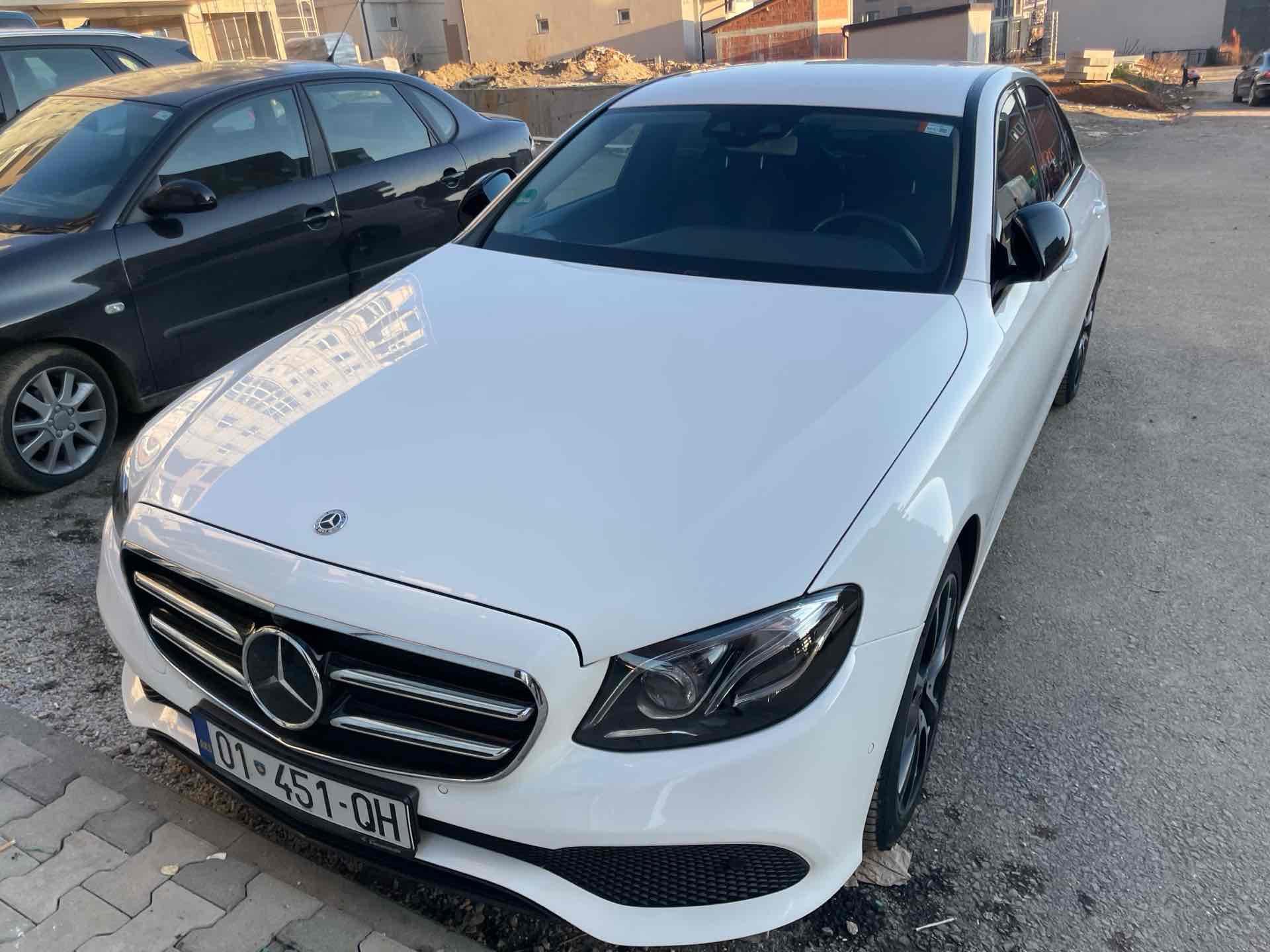 Mercedes-E220D