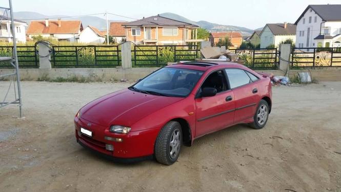 Mazda 323f