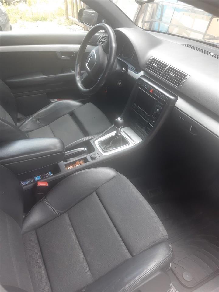 Shitet-Audi-A4