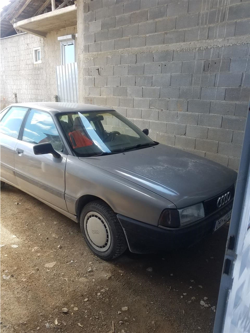 Audi-80