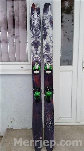 Atomic-freeride-ski-