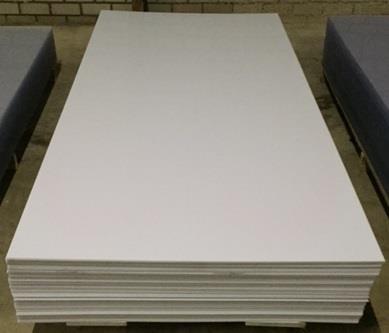 PLEXIGLAS---POLYCARBON