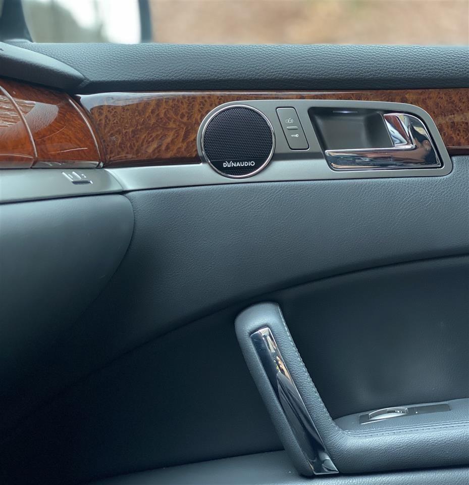 Phaeton-2013-4motion
