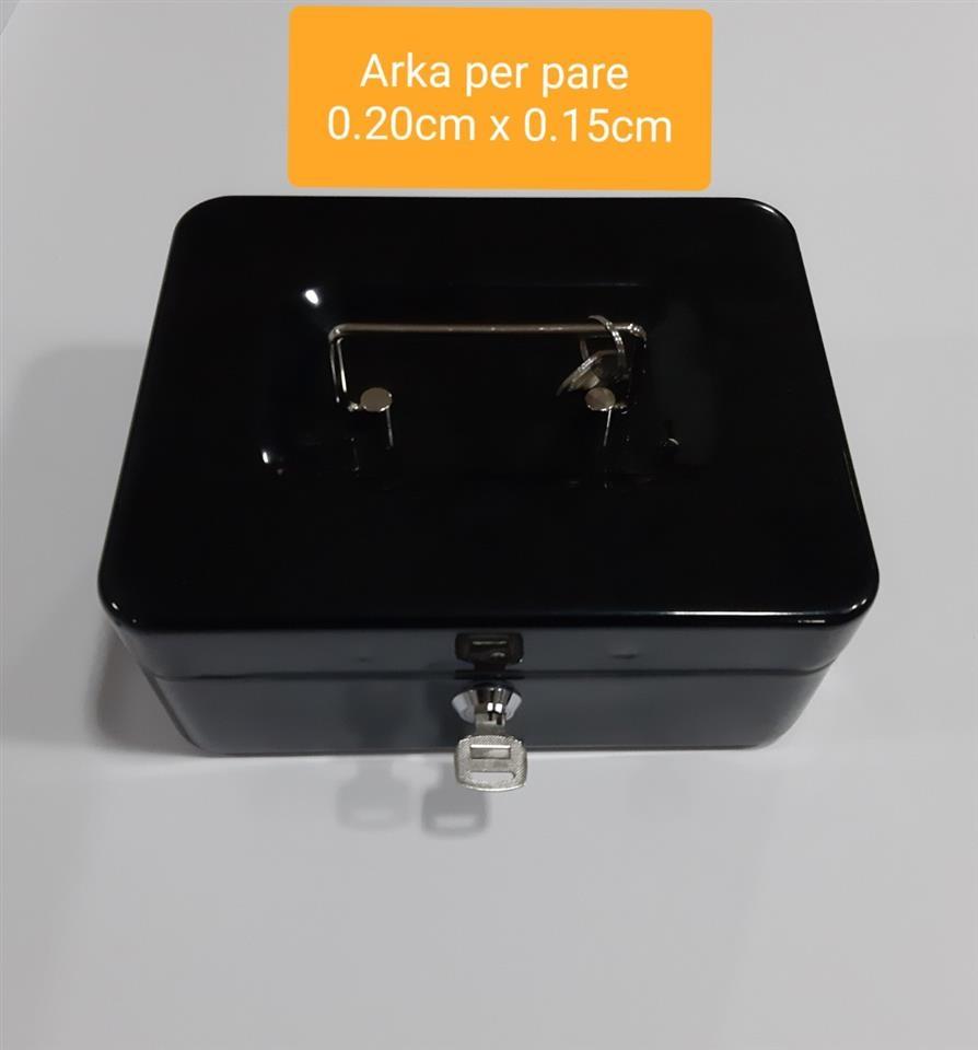 Arka--Kaca-per-pare-