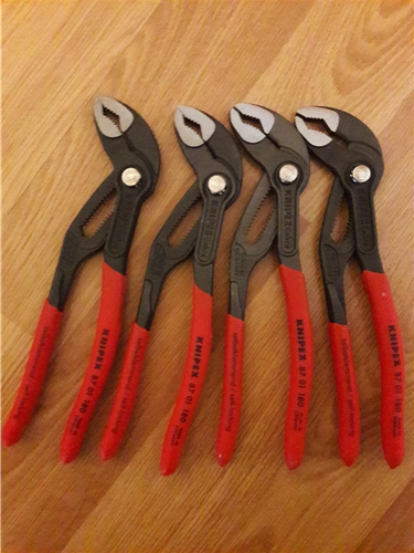 Knipex.