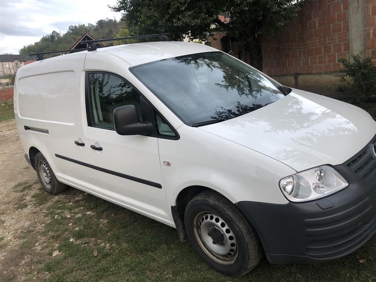 VW-Caddy--maxi-