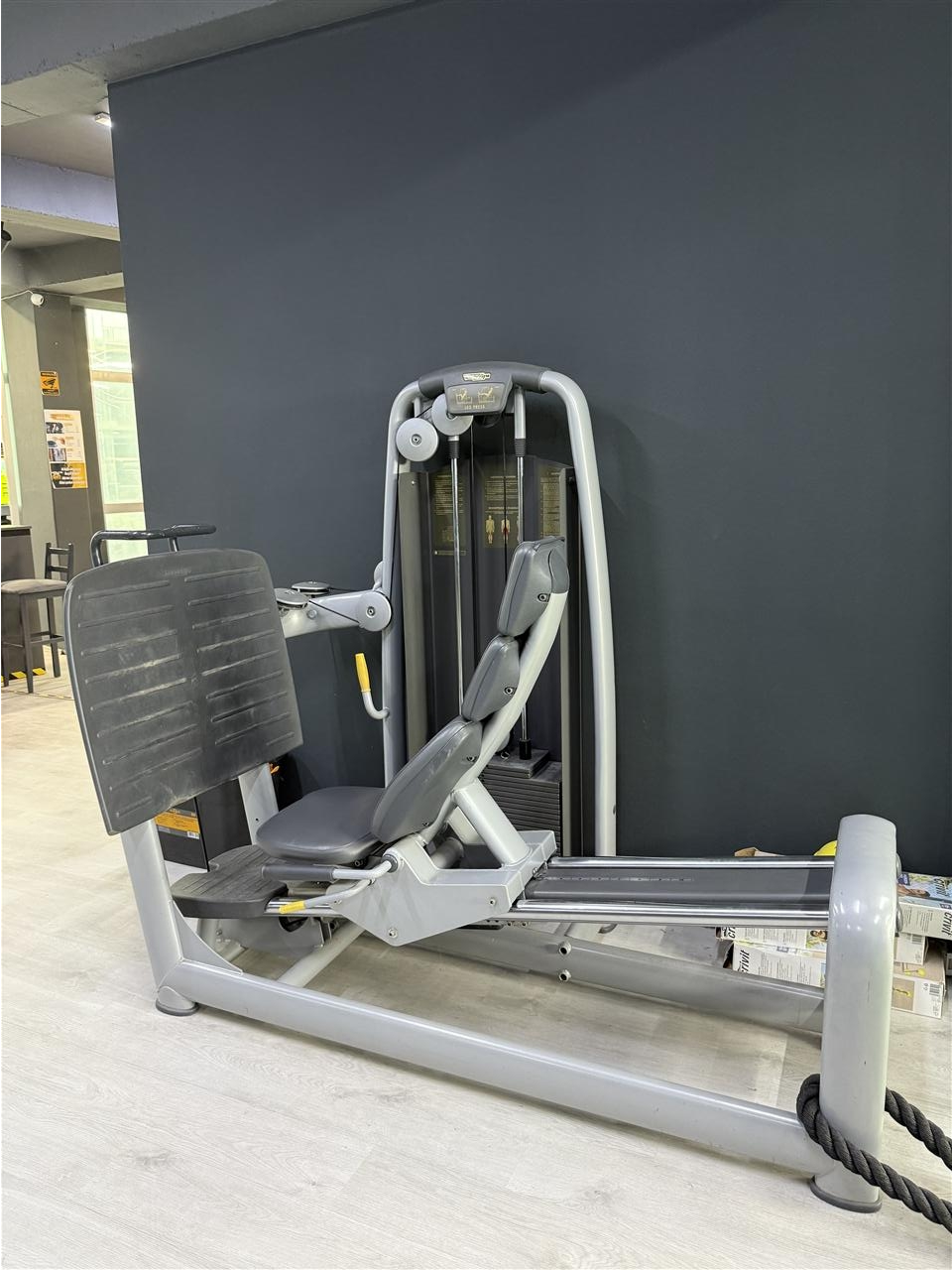 Shiten-komplet-pajijset-e-fitnessit-Technogym