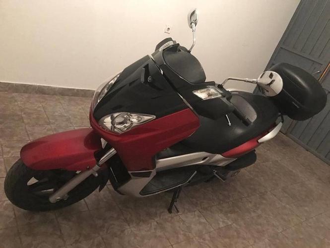 YAMAHA 