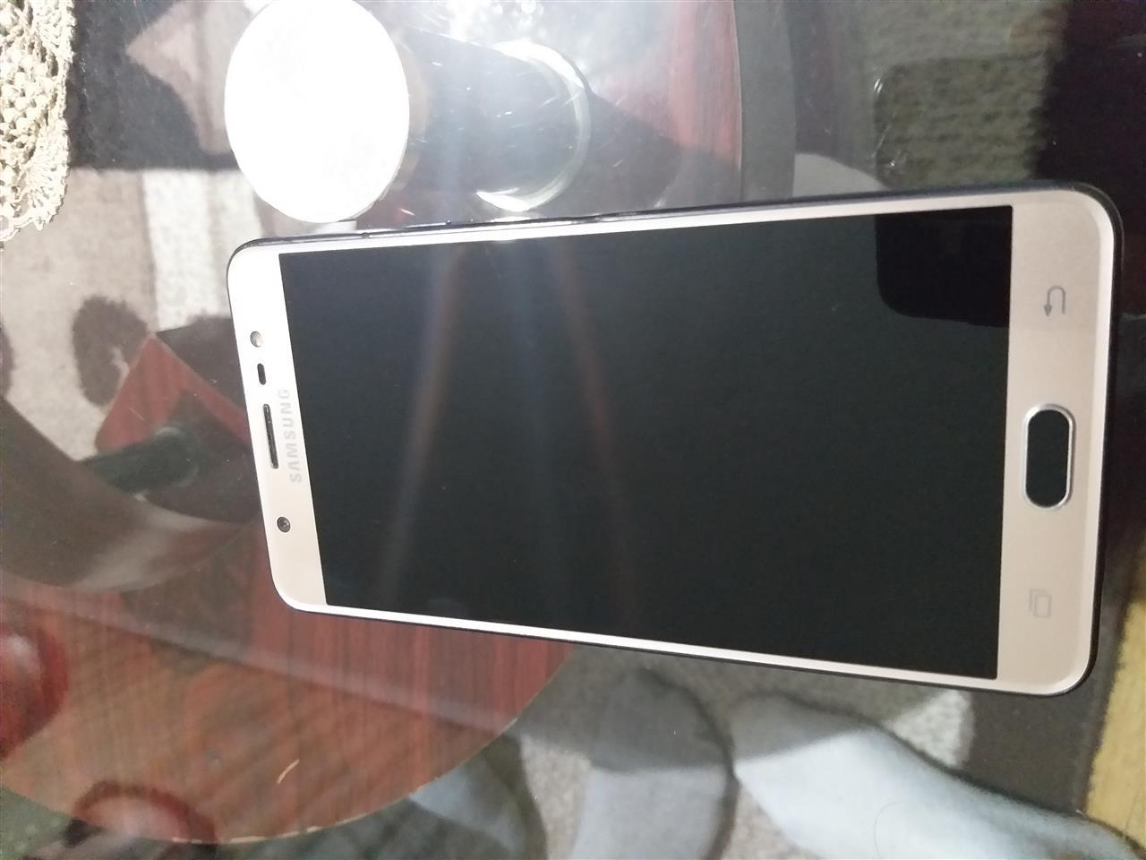 samsung-j7-max-