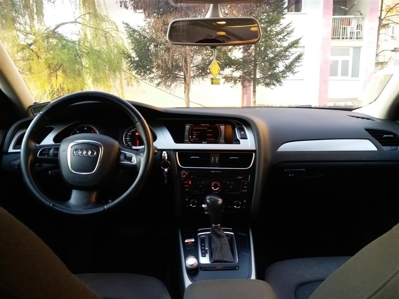 Audi-A4