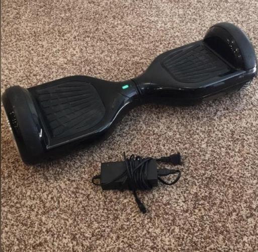 BLACK HOVERBOARD 