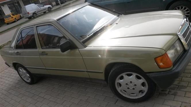Mercedes D 190