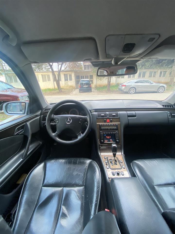 Mercedes-Automatic-Tip-Top-------