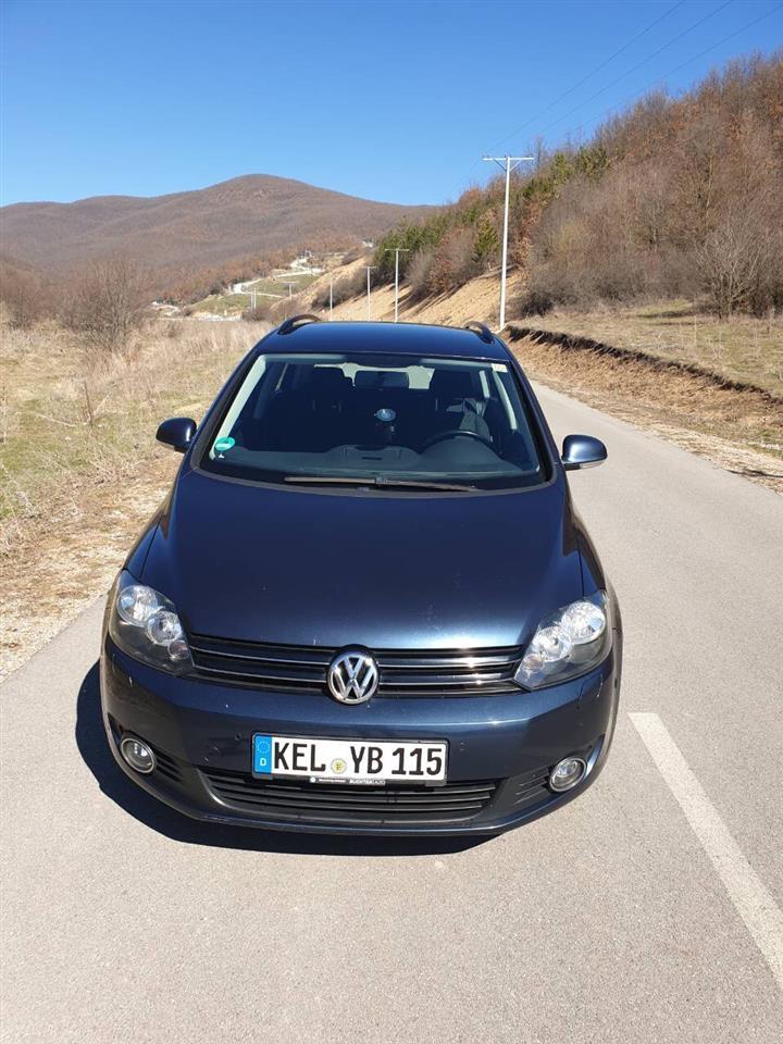 VW-Golf-6-plus---------