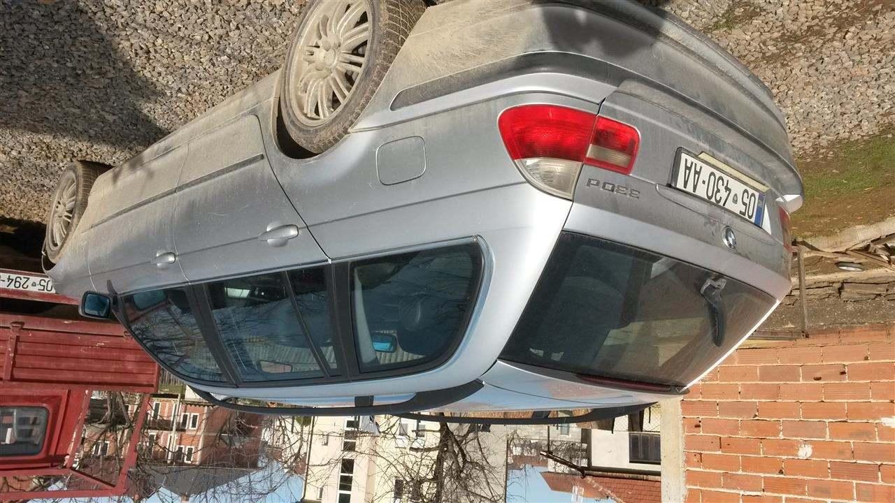BMW330-KARAVAN