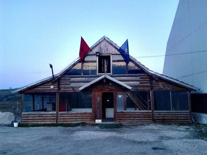 Shtipize prej druri 