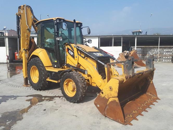 CAT 428F2